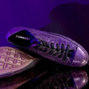 Converse Chuck Taylor All Star Ox Purple Glitter Shoes sz 11